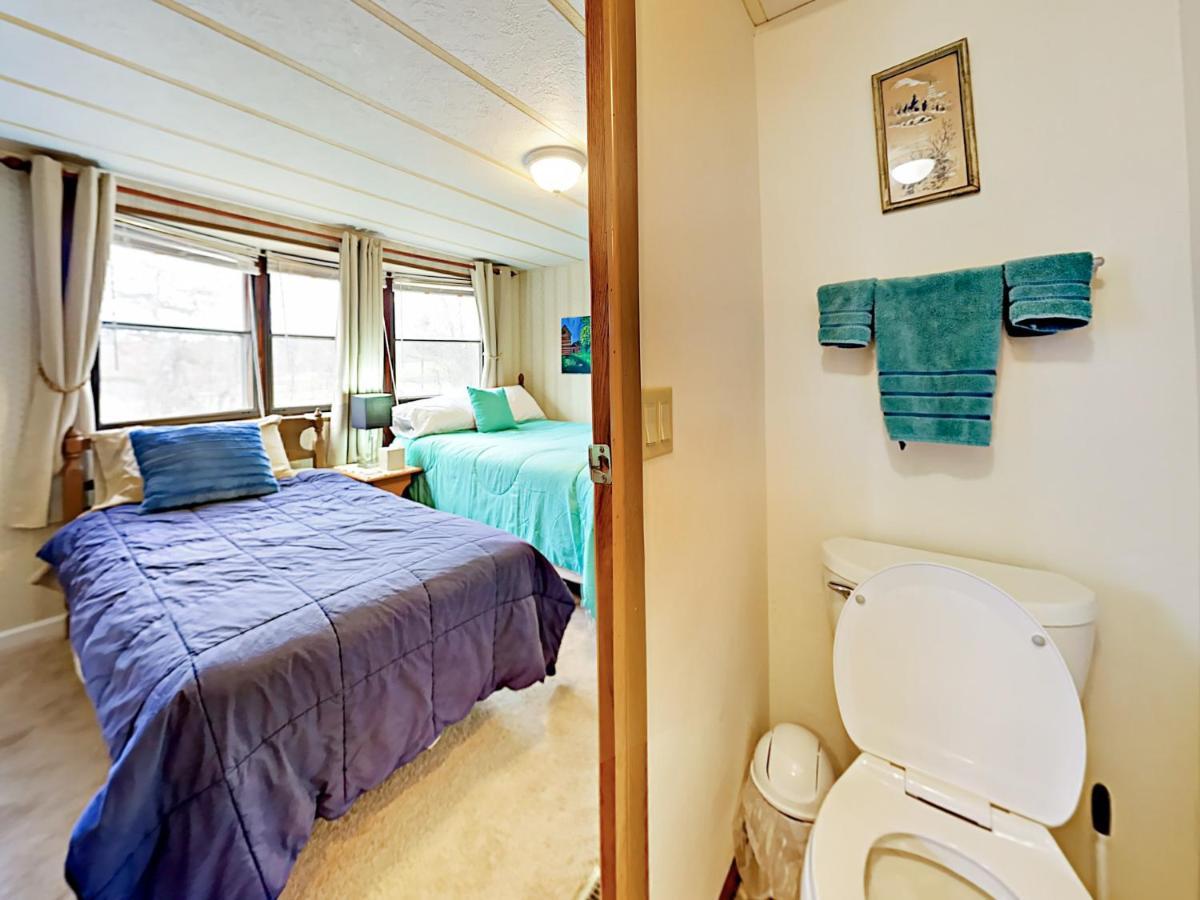 Serenity Views Bungalow - Close To City And Parkway! Weaverville Exterior foto
