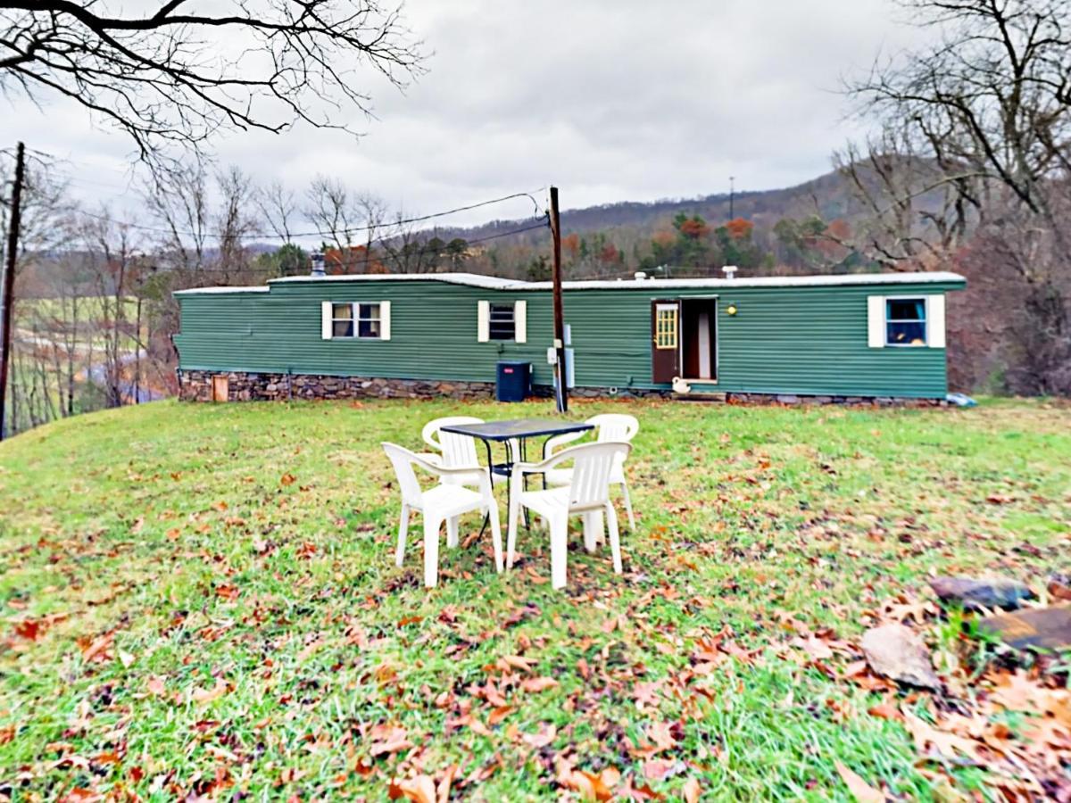 Serenity Views Bungalow - Close To City And Parkway! Weaverville Exterior foto
